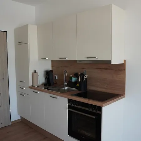 Ξενοδοχείο με διαμερίσματα Isa Rheinquartier - Moderne Und Barrierefreie Ferienapartments 3*
