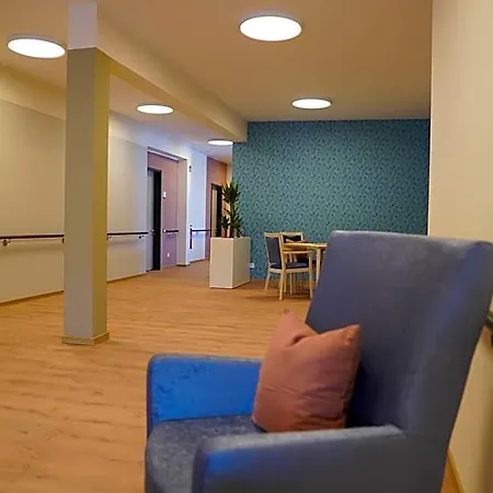 Ξενοδοχείο με διαμερίσματα Isa Rheinquartier - Moderne Und Barrierefreie Ferienapartments 3*